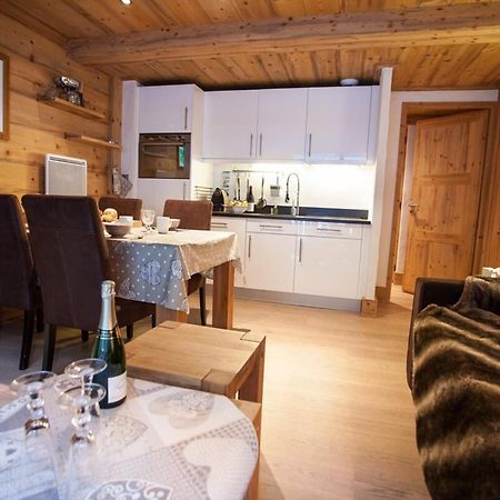 Apartment Blaitiere - Luxurious 2 Bed Apartment Chamonix ภายนอก รูปภาพ